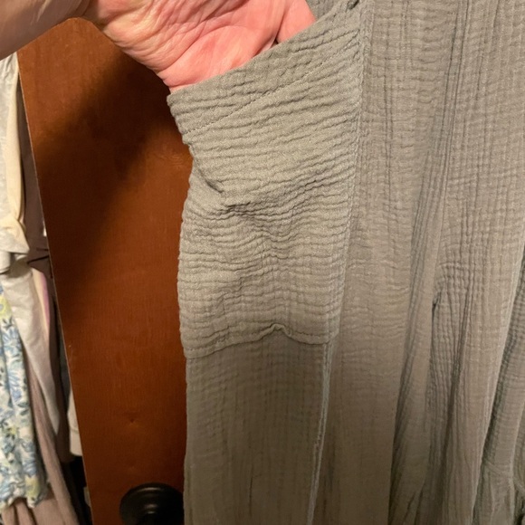 Romper - Picture 4 of 5